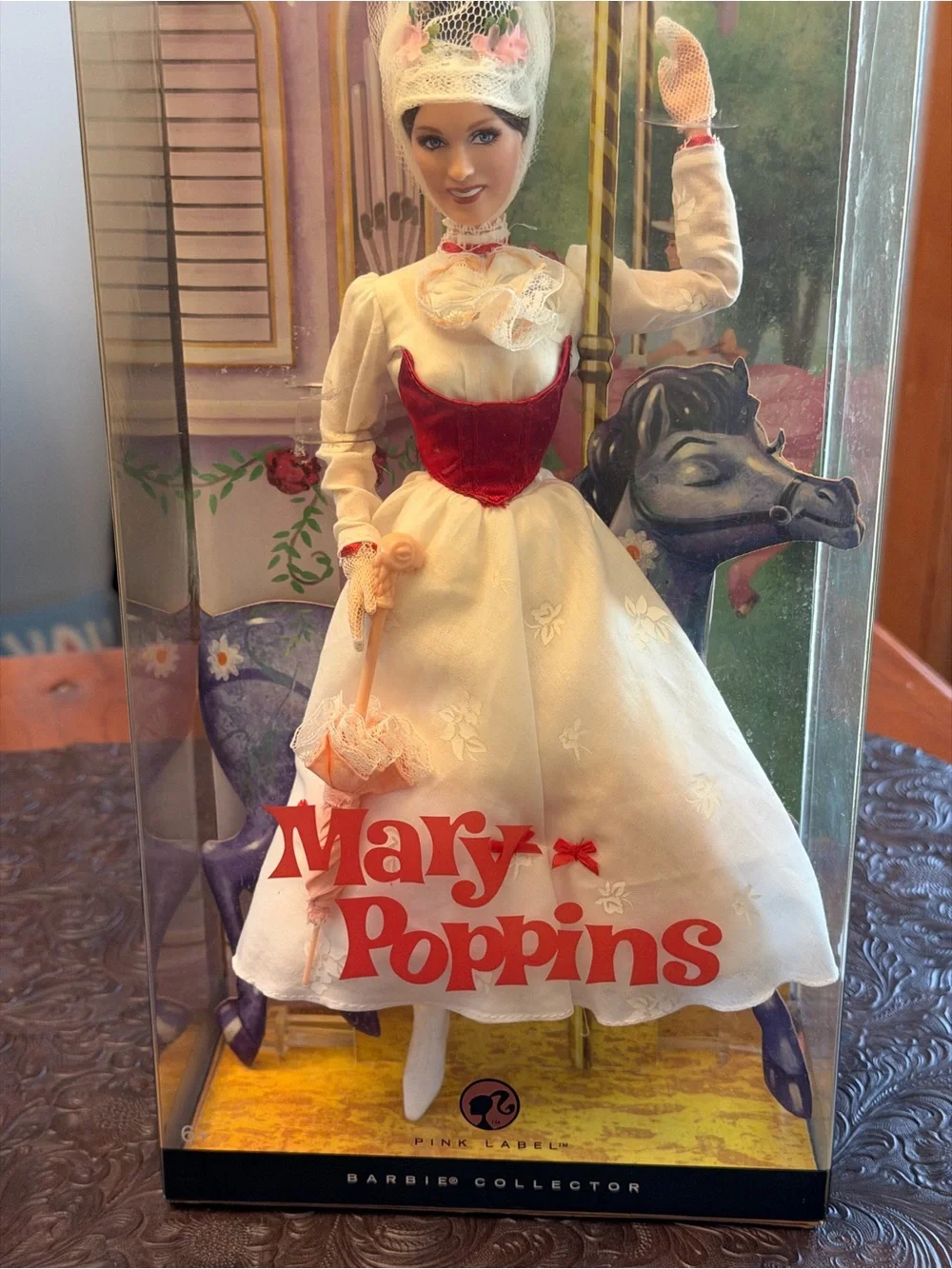 Disney Mary Poppins Disney Mattel doll 2007 Dress in White and Red